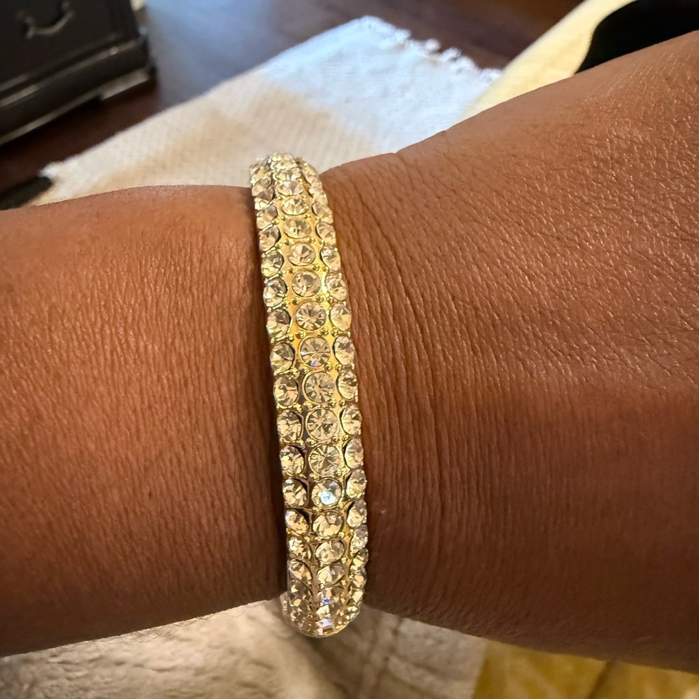 Elegant Gold Rhinestone Bracelet